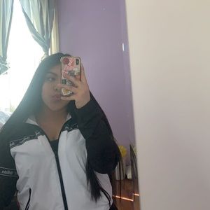 Meet your Posher, Diana